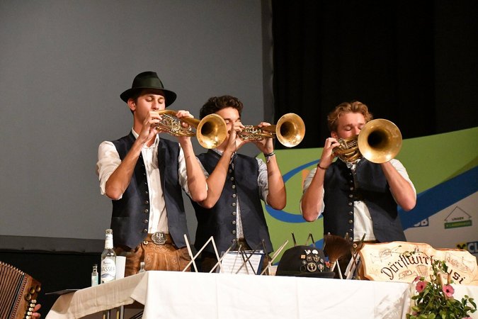 Bundesentscheid 4erCup und Reden